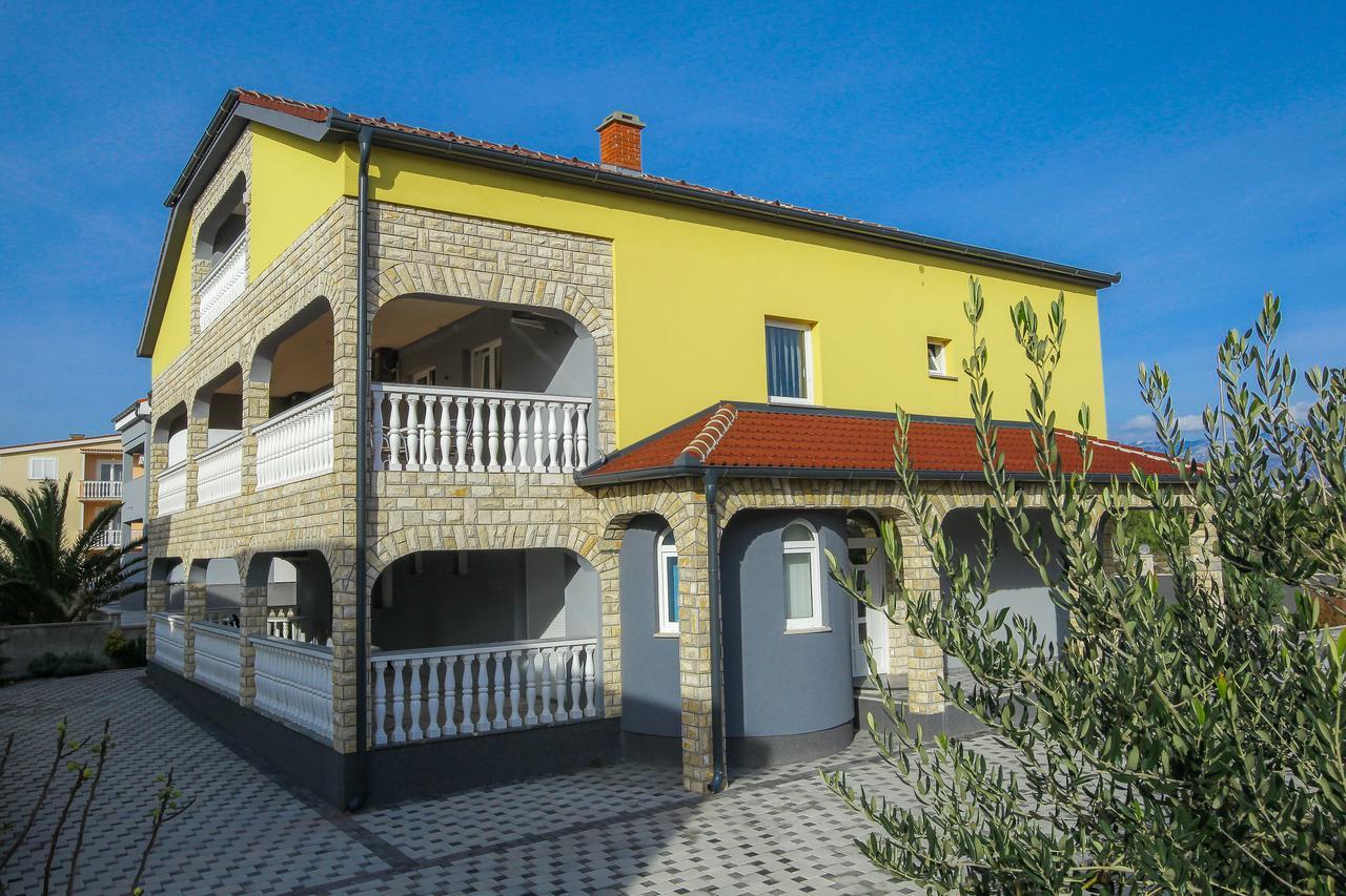Lucky Luke Pool Apartments نوفاليا المظهر الخارجي الصورة