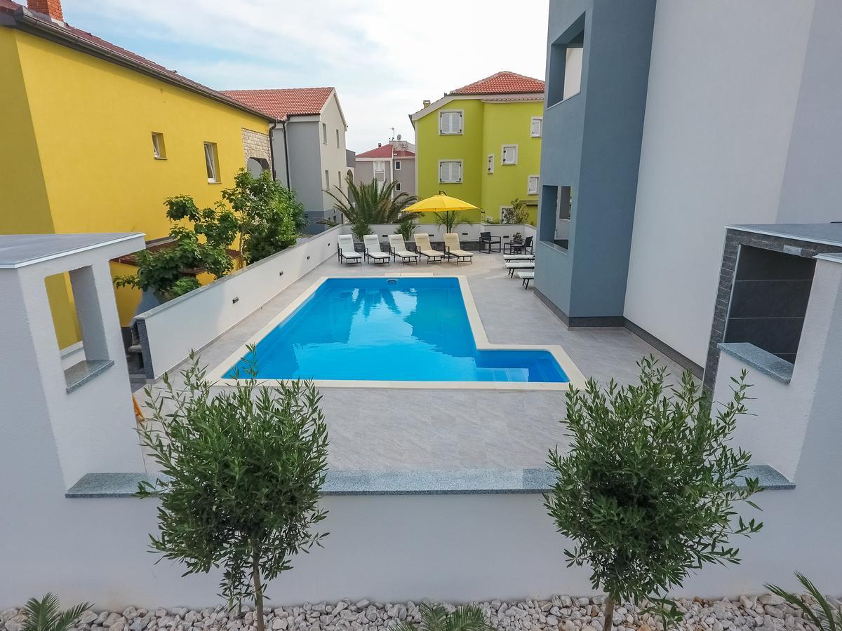 Lucky Luke Pool Apartments نوفاليا المظهر الخارجي الصورة